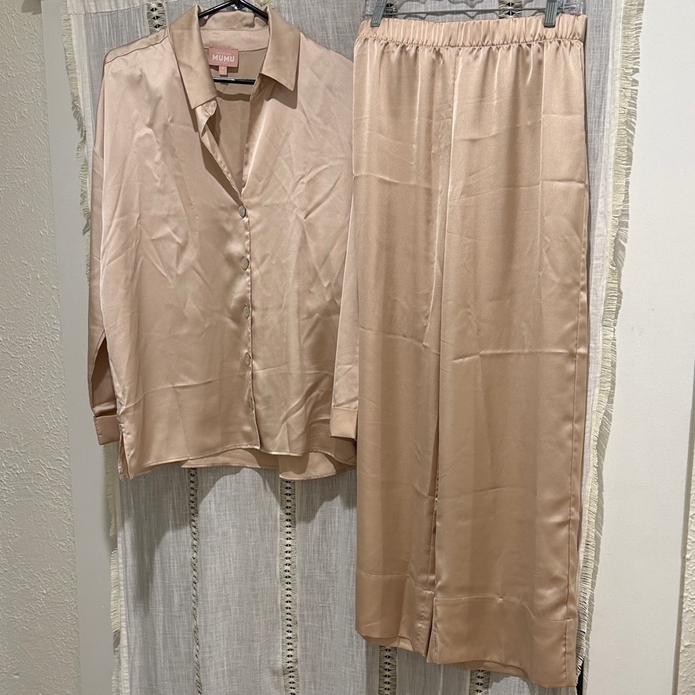 Show Me Your MuMu Champagne Set